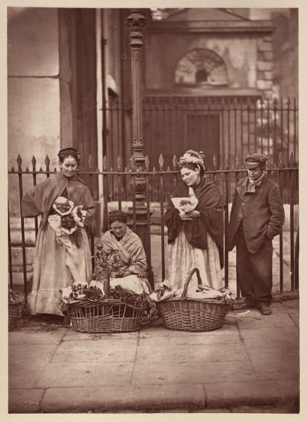 Кем могла работать женщина в Викторианскую эпоху?